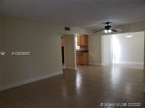 Building Photo - 1 br, 1.5 bath  - Wood Hue