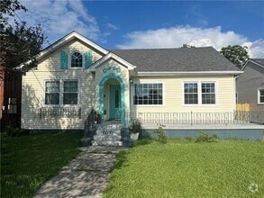 Building Photo - 5437 Vermillion Blvd