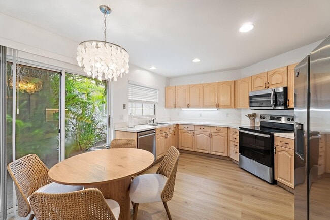 Building Photo - 137 Eagleton Ct