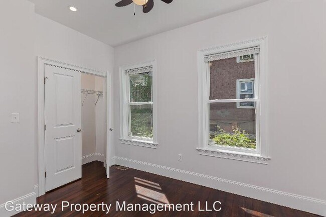 Building Photo - 4 br, 2 bath House - 9 Oswald St #2