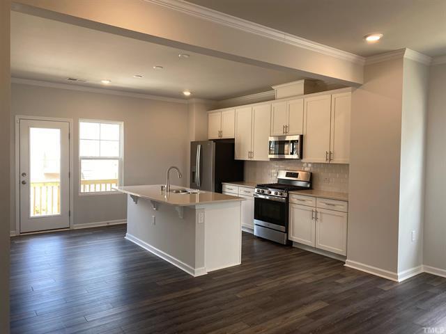 Building Photo - 521 Brushford Ln