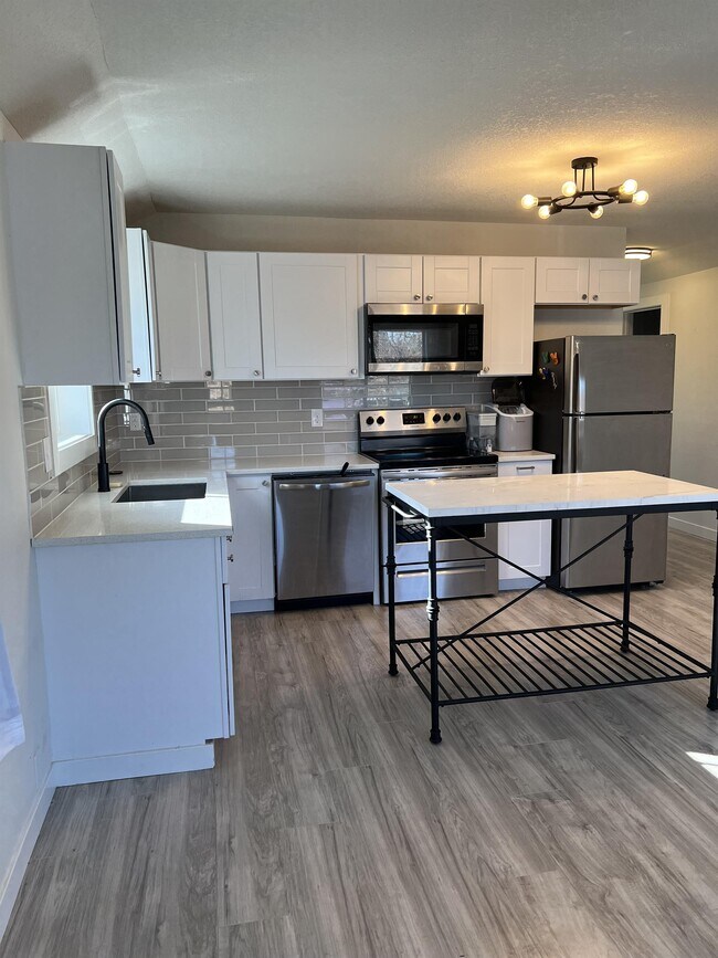 Foto del edificio - 8111 SE 64th Ave