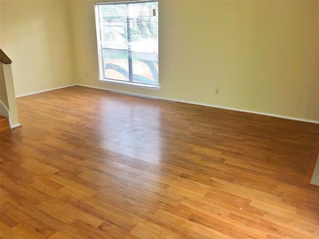 Foto del edificio - 3766 Tanglewilde St