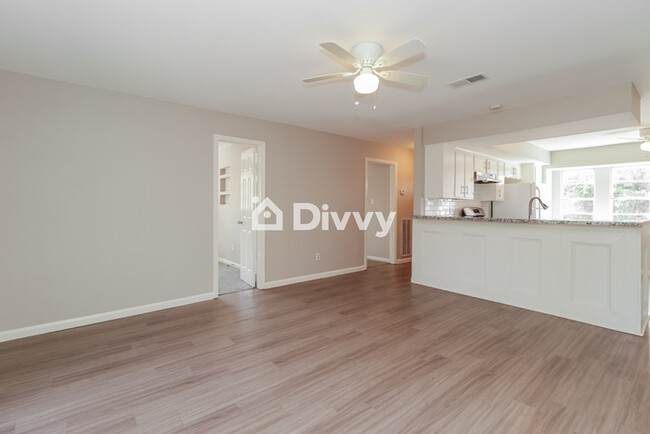 Building Photo - 742 Branding Iron Ln, Houston, TX 77060