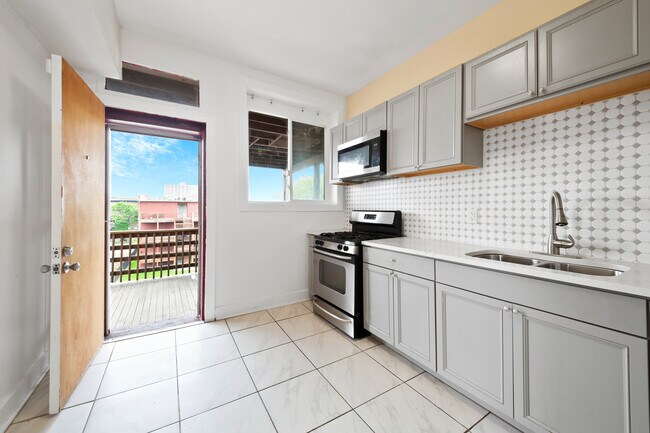 Foto del edificio - 6221 S Kimbark Ave