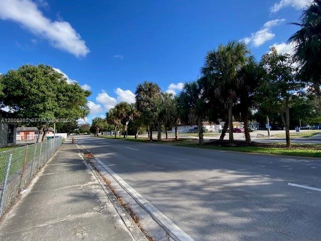 Foto del edificio - 3929 NW 207 St Rd