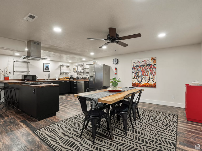 Dining room - 1062 25th St