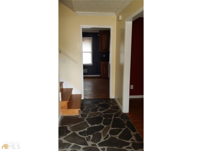 Building Photo - 1160 Denison Dr