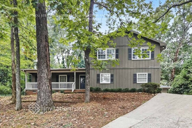 Building Photo - 960 Hunterhill Dr