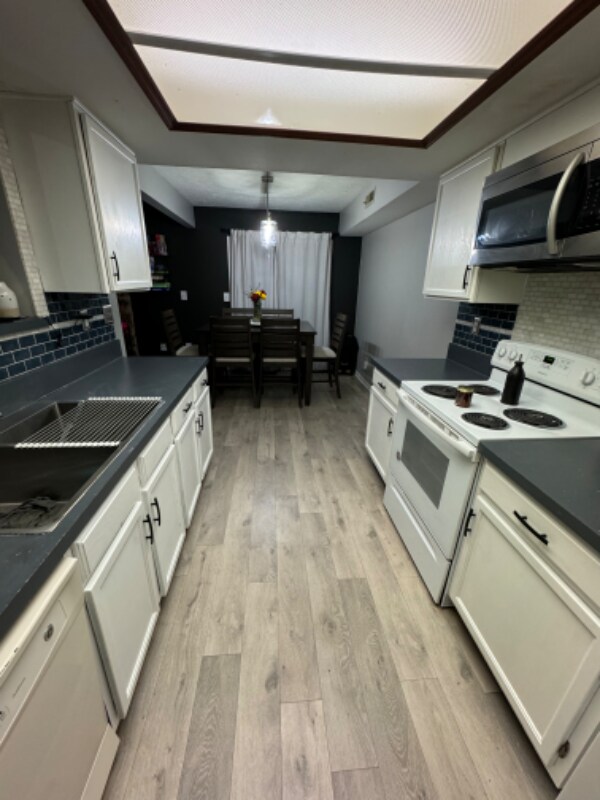 Foto del edificio - 1494 Sanzon Dr