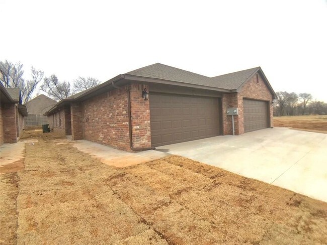 Foto del edificio - 433 NONE CHALK HILL Ct