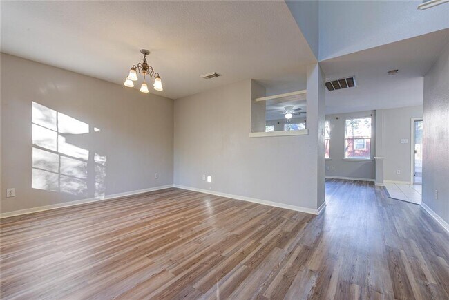 Foto del edificio - 14 Gillium Bluff Pl