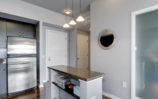 Building Photo - 475 K St NW