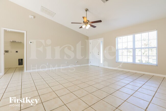 Foto del edificio - 4517 Lovett Rd