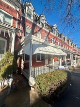 Building Photo - 839 E Orange St