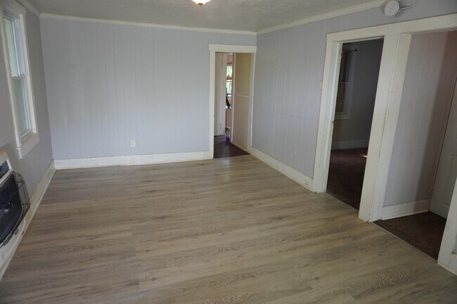 Foto del edificio - 2214 Vandermast Ln