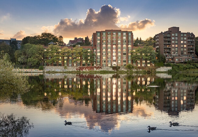 Building Photo - Riverflow Residences