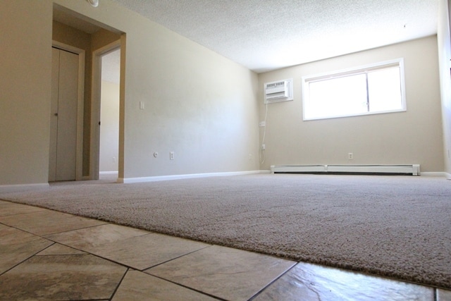 Building Photo - 1644 Kelby Dr