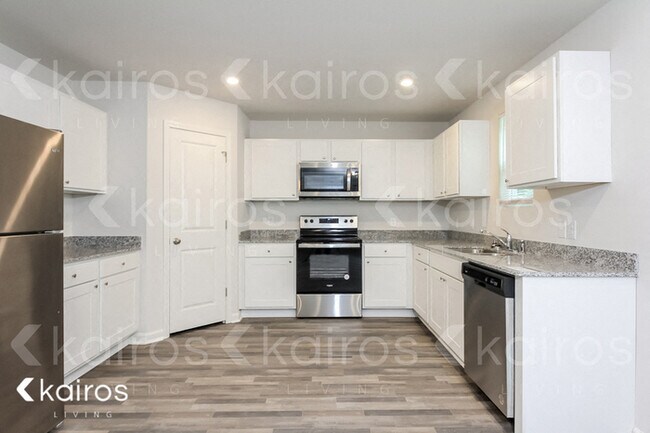 Foto del edificio - 2639 Provence Dr SE