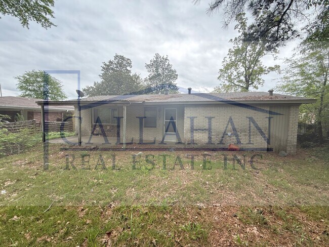 Building Photo - 119 Texas Ave