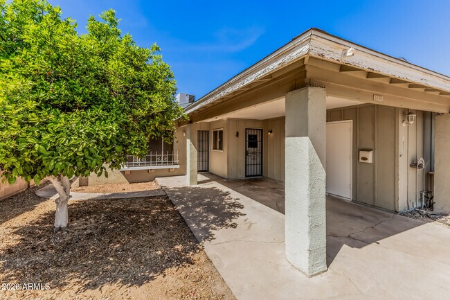 Foto del edificio - 11826 N 35th Ave