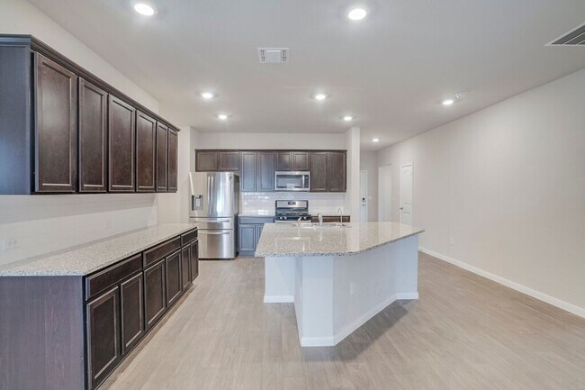 Building Photo - 1007 Coolridge Ct