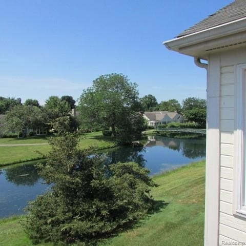 Building Photo - 39547 Village Run Dr