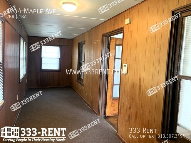 Foto del edificio - 1044 W Maple Ave