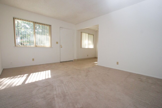 Interior Photo - Cascade Davis LLC
