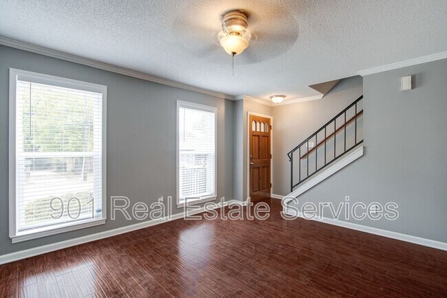 Foto del edificio - 2106 Harbert Ave