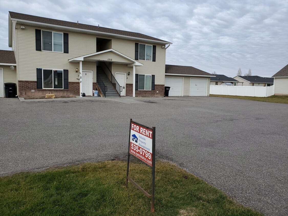 1312 Midway Ave Unit 1, Ammon, ID 83406 1312 Midway Ave Ammon, ID