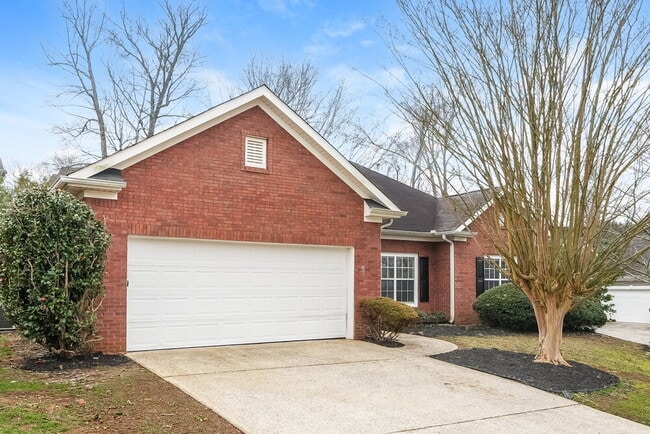 Building Photo - 2650 Neighborhood Walk