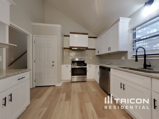 Foto del edificio - 278 Shalloway Dr NE