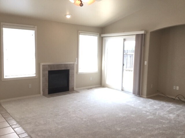 Foto del edificio - 5914 102nd St NE