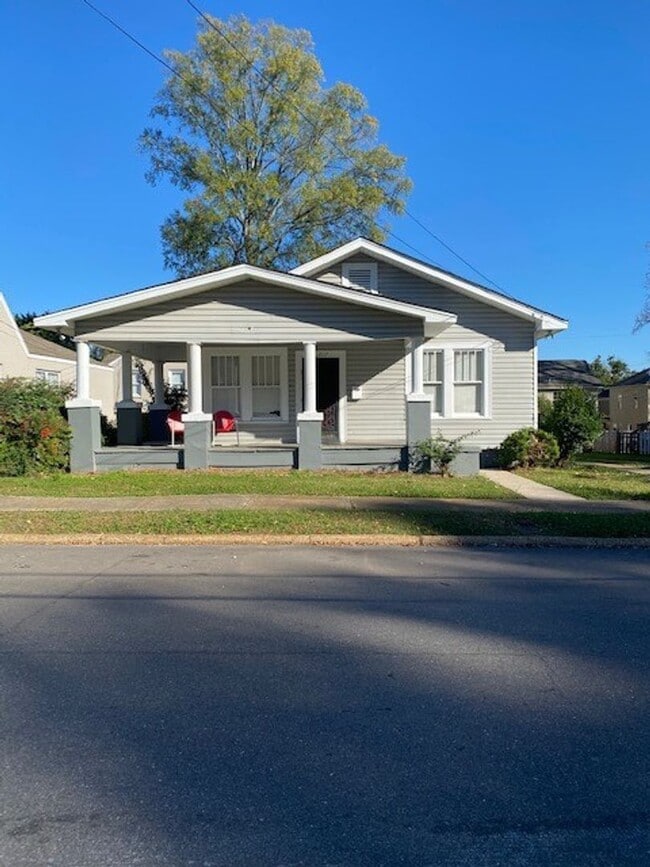Photo - 1017 16th Avenue House