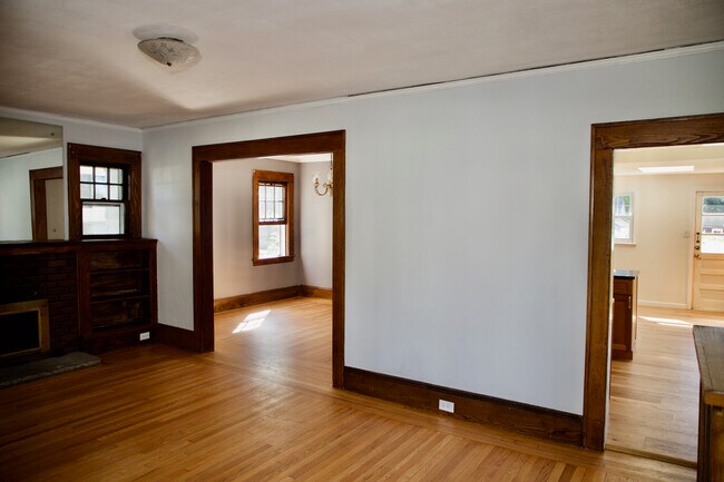 Foto del edificio - 440 Palmer Ave