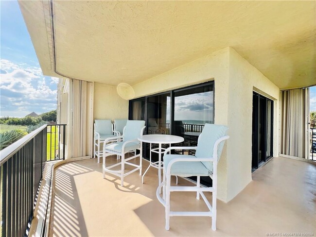 Foto del edificio - 10310 S Ocean Dr