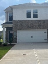 Building Photo - 360 Navigator Ln