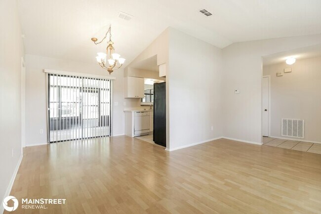 Building Photo - 3335 Princess Diana Boulevard, Orlando, FL...