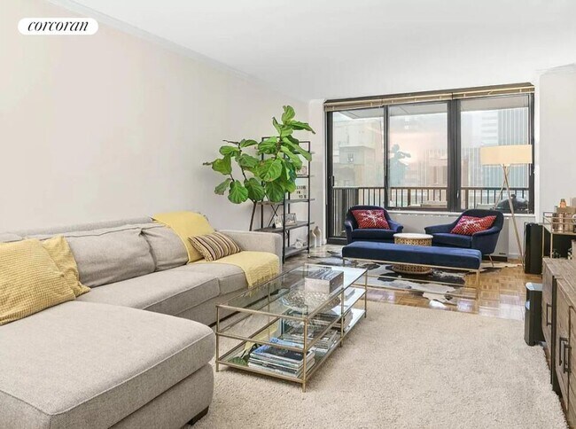 Foto del edificio - 150 E 57th St