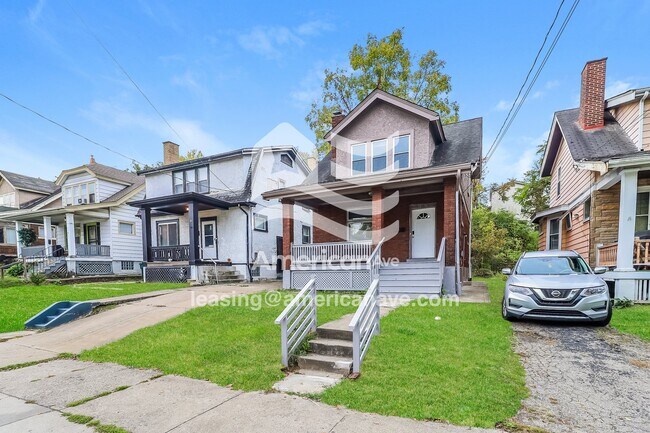 Foto del edificio - 11 Glenwood Ave