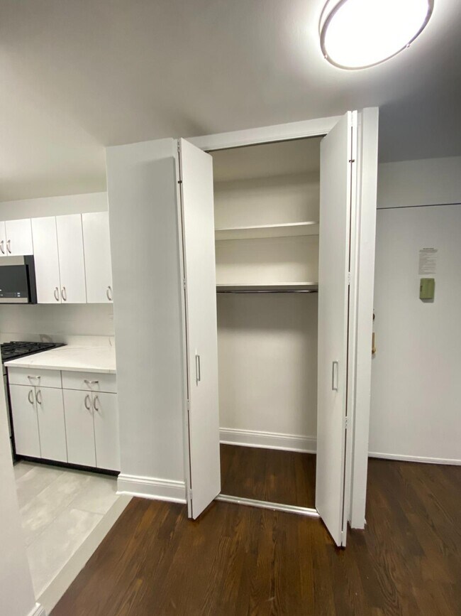 Foto del edificio - 96 Fifth Avenue