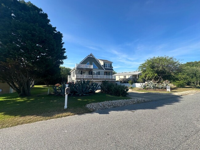 Building Photo - Long-Term Rental – Spacious 4BR/4BA Home i...