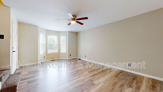 Foto del edificio - 3248 N Senseney Cir