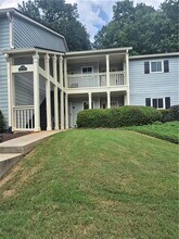 Building Photo - 63 Middleton Ct