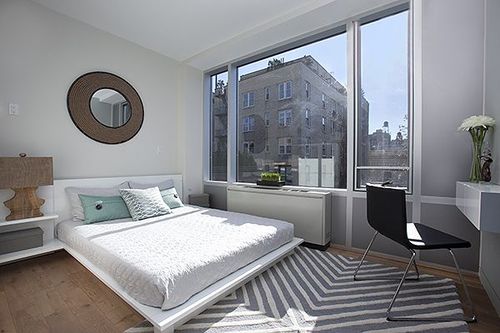 Building Photo - 153 W 83rd St