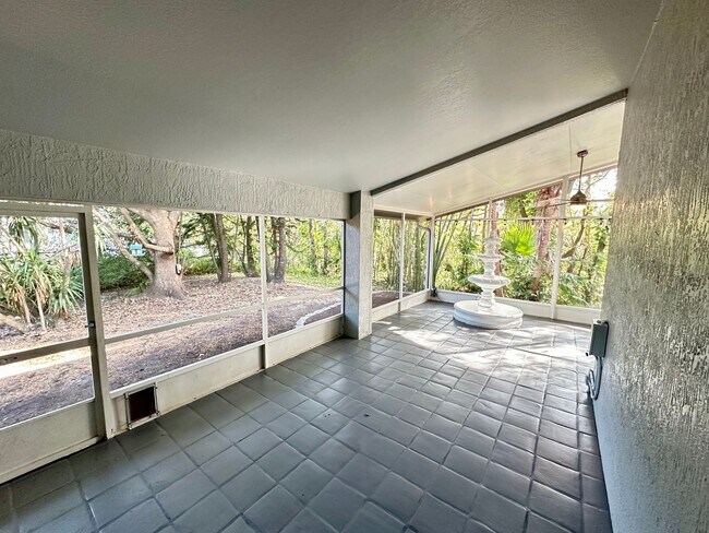 Foto del edificio - 10209 Rivers Trail Dr