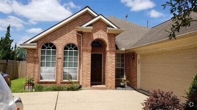 Building Photo - 935 Rock Springs Dr
