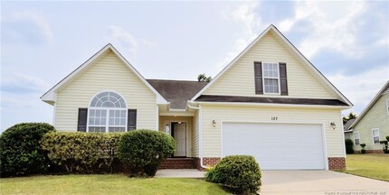 Building Photo - 127 Blue Water Dr