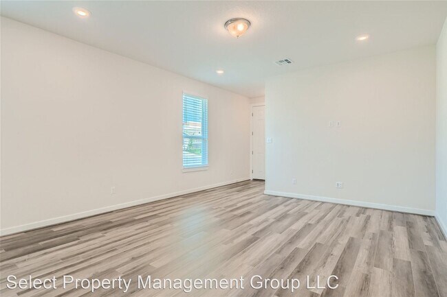 Building Photo - 3 br, 2 bath House - 4743 Audubon Pl